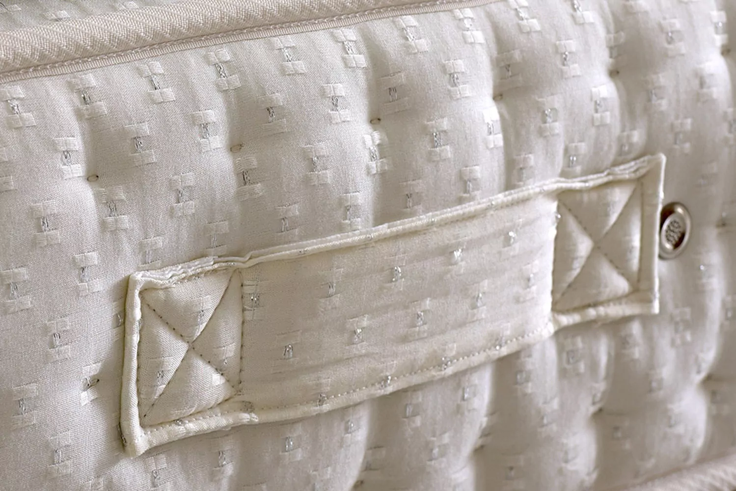 Dorchester Pocket 4000 Wool Pillow Top Mattress - Image 5