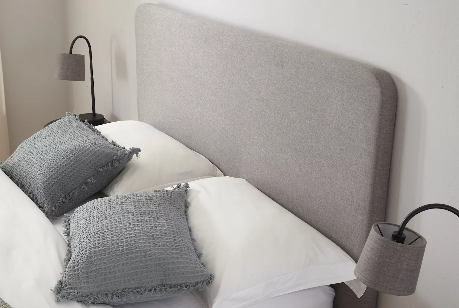 Oslo Ottoman Storage Bed Frame Light Grey - Image 4