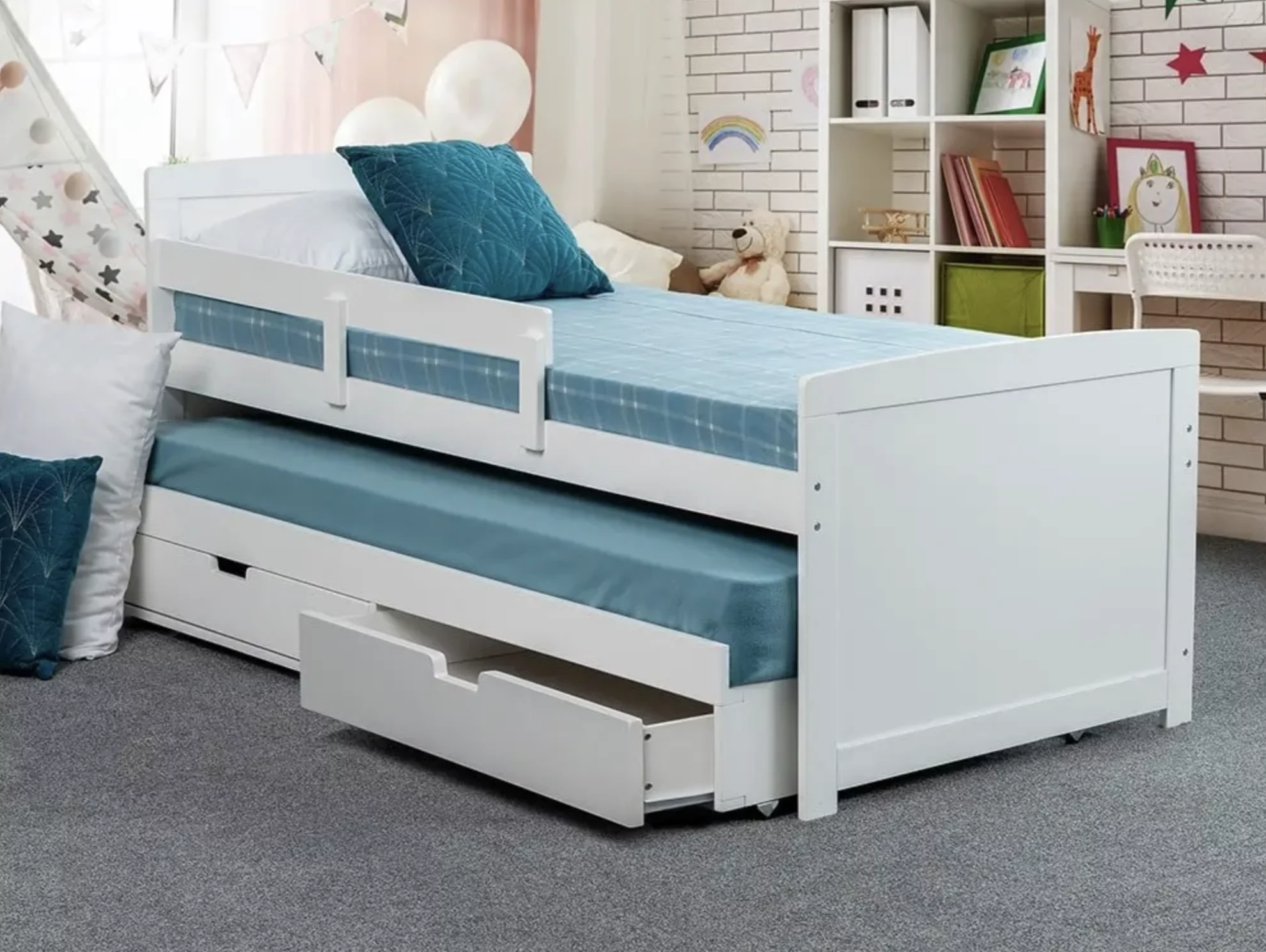 Jupiter White Wooden Guest Bed - Image 2